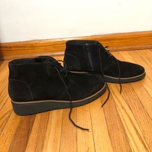 Black Suede Sharon hop ankle boot Clark’s
